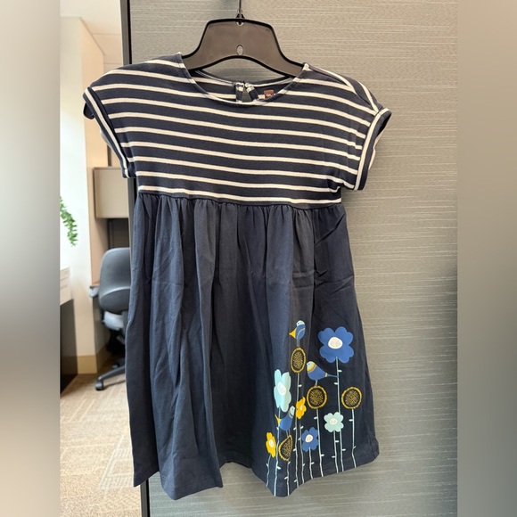 Tea Collection Navy and White Striped Dress with Floral Accents New No Tags - Picture 1 of 3